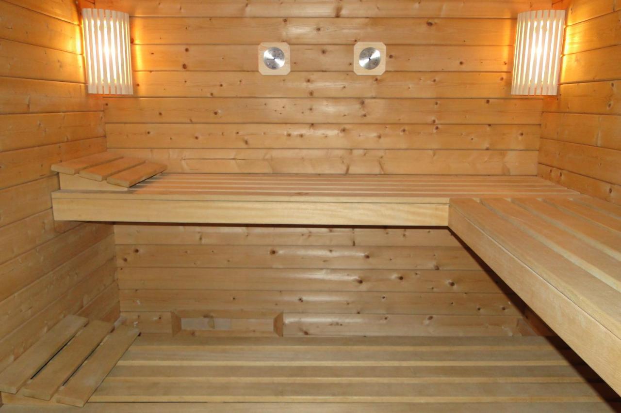 Gite 295 Montagnes Du Jura Avec Spa Et Sauna Classe 3 Etoiles Foncine-le-Haut Εξωτερικό φωτογραφία